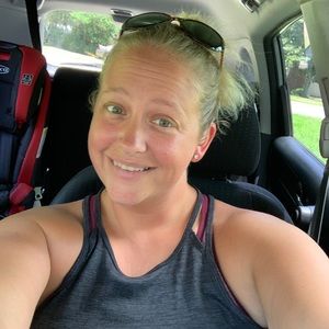 Meet your Posher, Jade